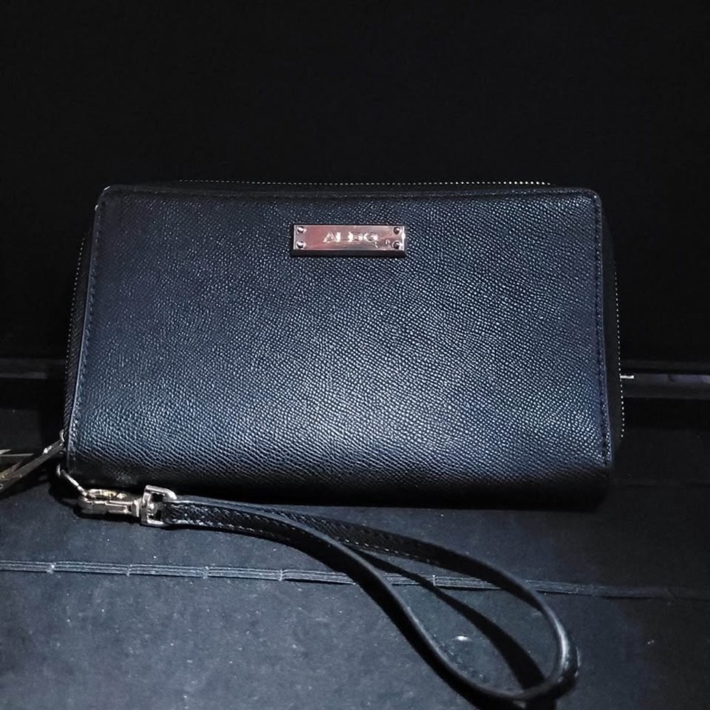 ALDO Black Textured Wristlet